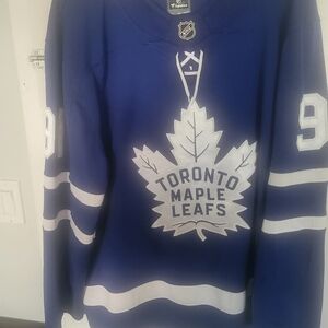 Men John Tavares Fanatic Jersey Size XL
